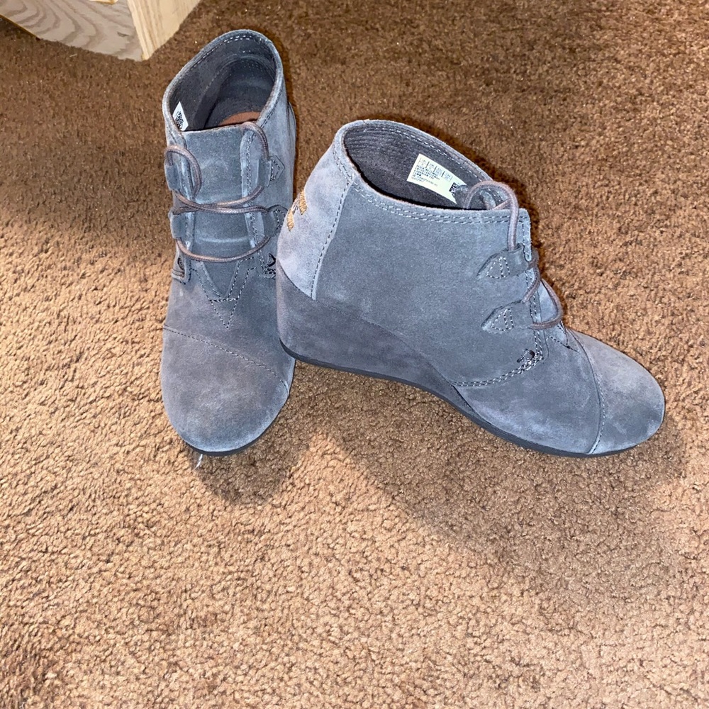 Toms ankle booties